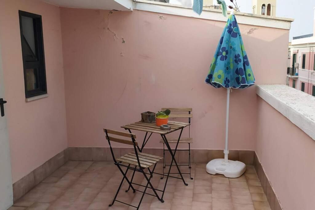 Via Pisa 20 Mansarda Apartment Bari Luaran gambar